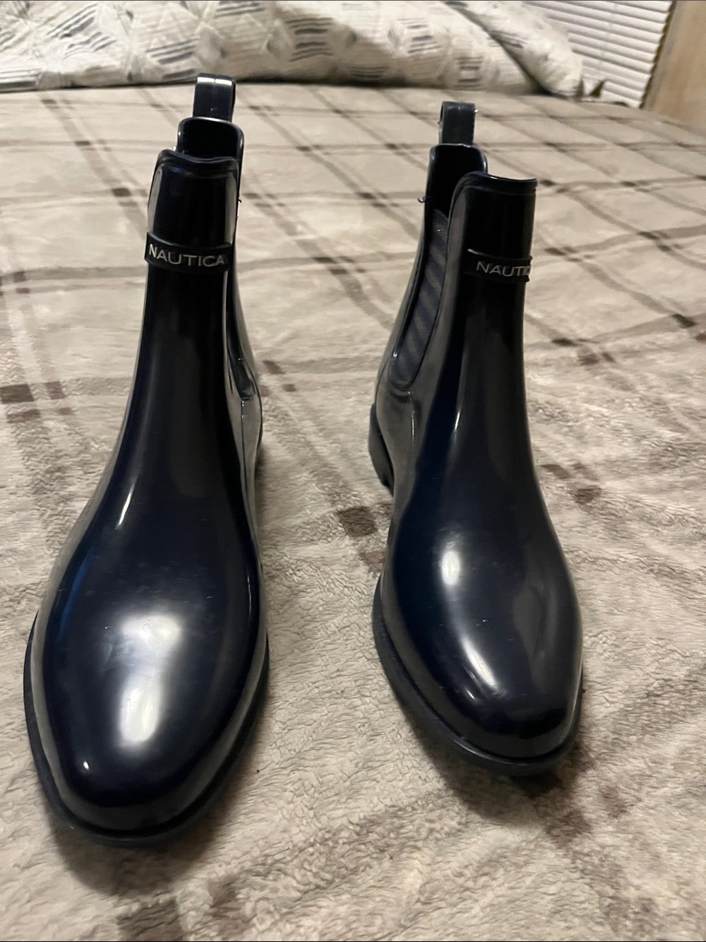 Nautica Women Dark Navy Slip-On Rain Chelsea Boots size 11